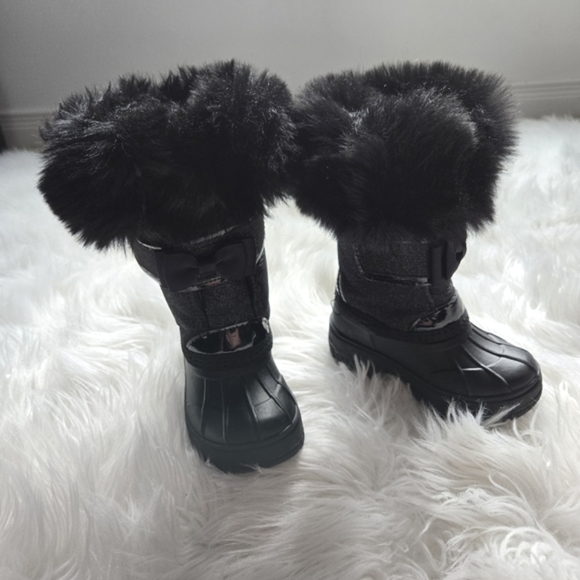 Kids Girls Winter Boots Faux Fur Size 6 NWOT - Picture 2 of 9